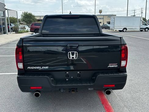 Used 2022 Honda Ridgeline Sport image 8