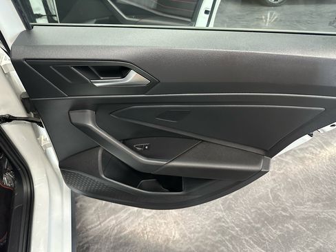 Used 2022 Volkswagen Jetta GLI Autobahn w/ GLI Black Package image 11