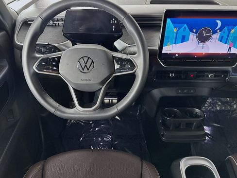 Used 2025 Volkswagen ID. Buzz Pro S Plus image 5