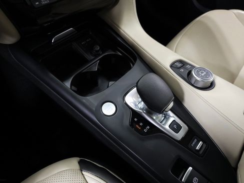 Used 2021 INFINITI QX50 Essential w/ Convenience Package image 33