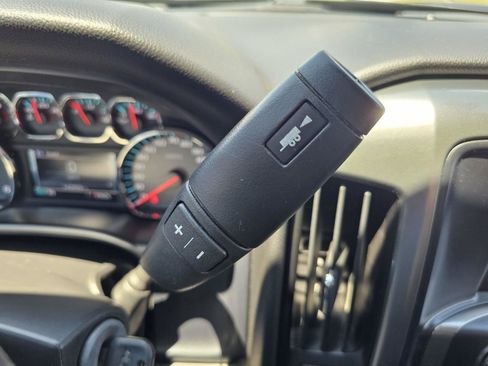 Used 2018 Chevrolet Silverado 1500 LT w/ Texas Edition AWD/4WD image 45