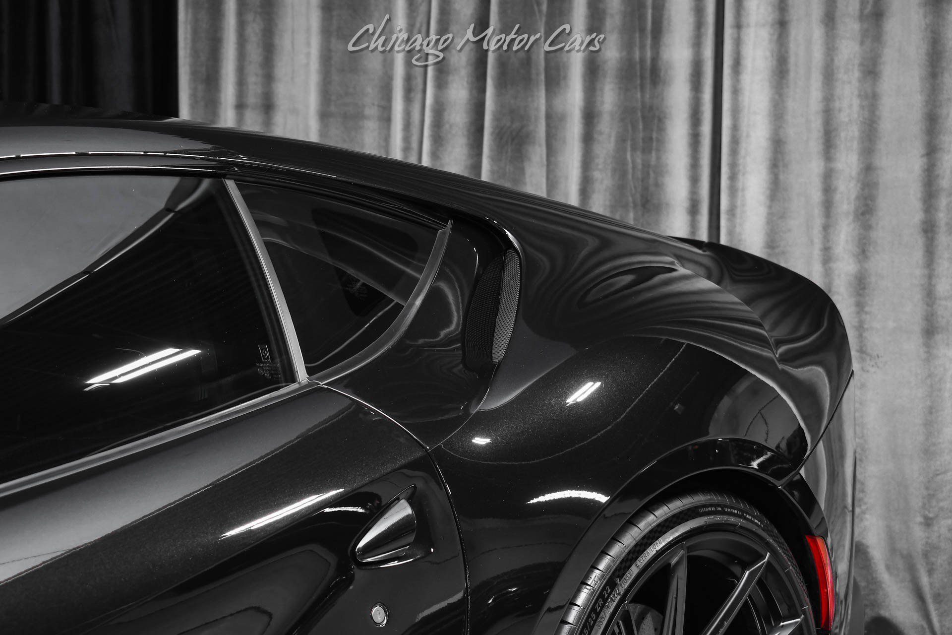 Used 2019 Ferrari 812 Superfast RWD image 36