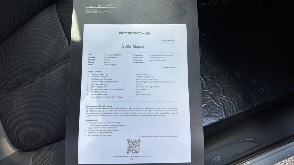 Certified 2026 Porsche Macan AWD/4WD image 25