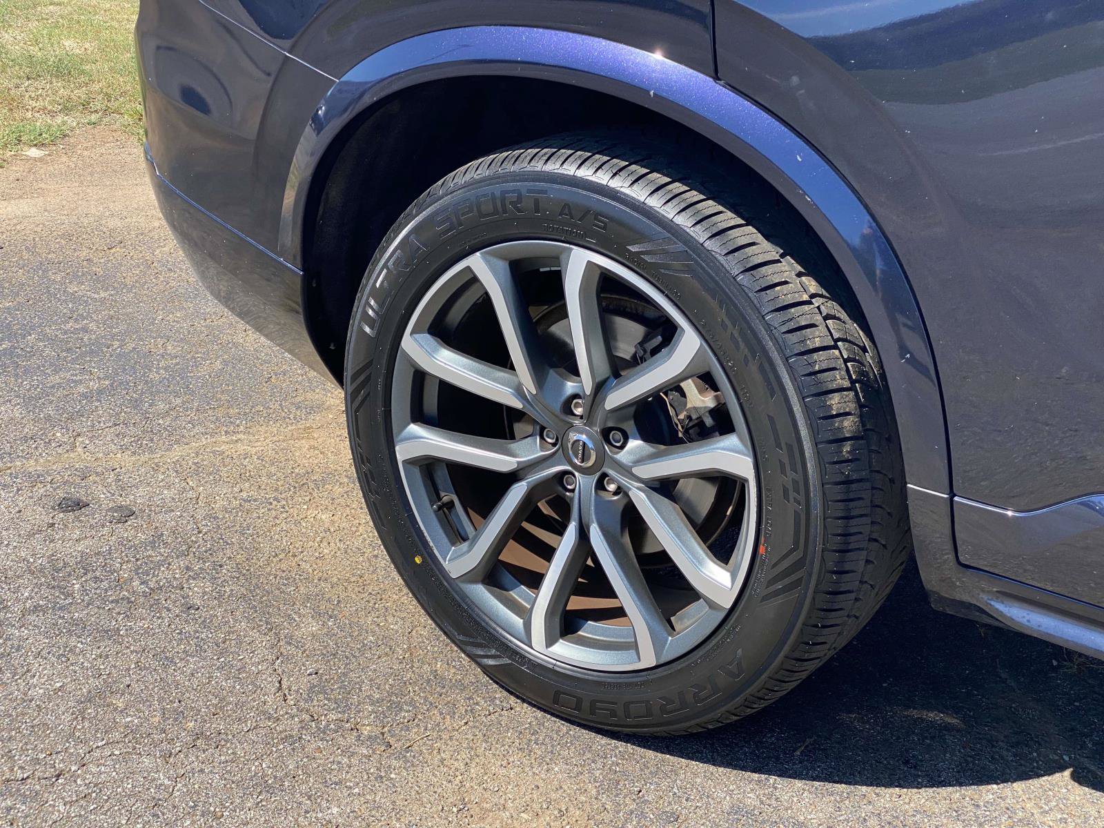 Used 2019 Volvo XC90 T6 Momentum AWD/4WD image 39