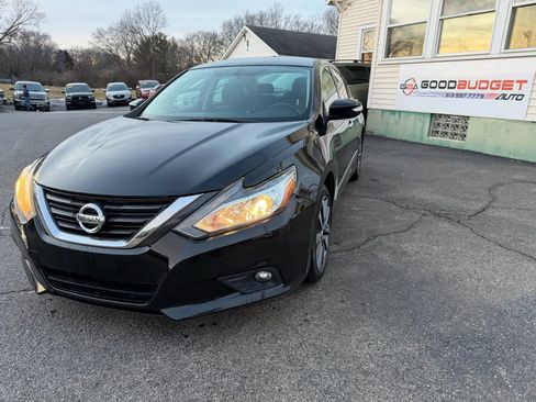 Used 2016 Nissan Altima 2.5 SL image 1