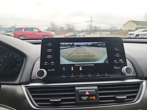 Used 2020 Honda Accord LX image 25