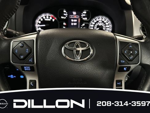Used 2018 Toyota Tundra Platinum AWD/4WD image 21