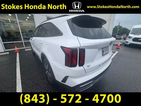 Used 2021 Kia Sorento S FWD image 6