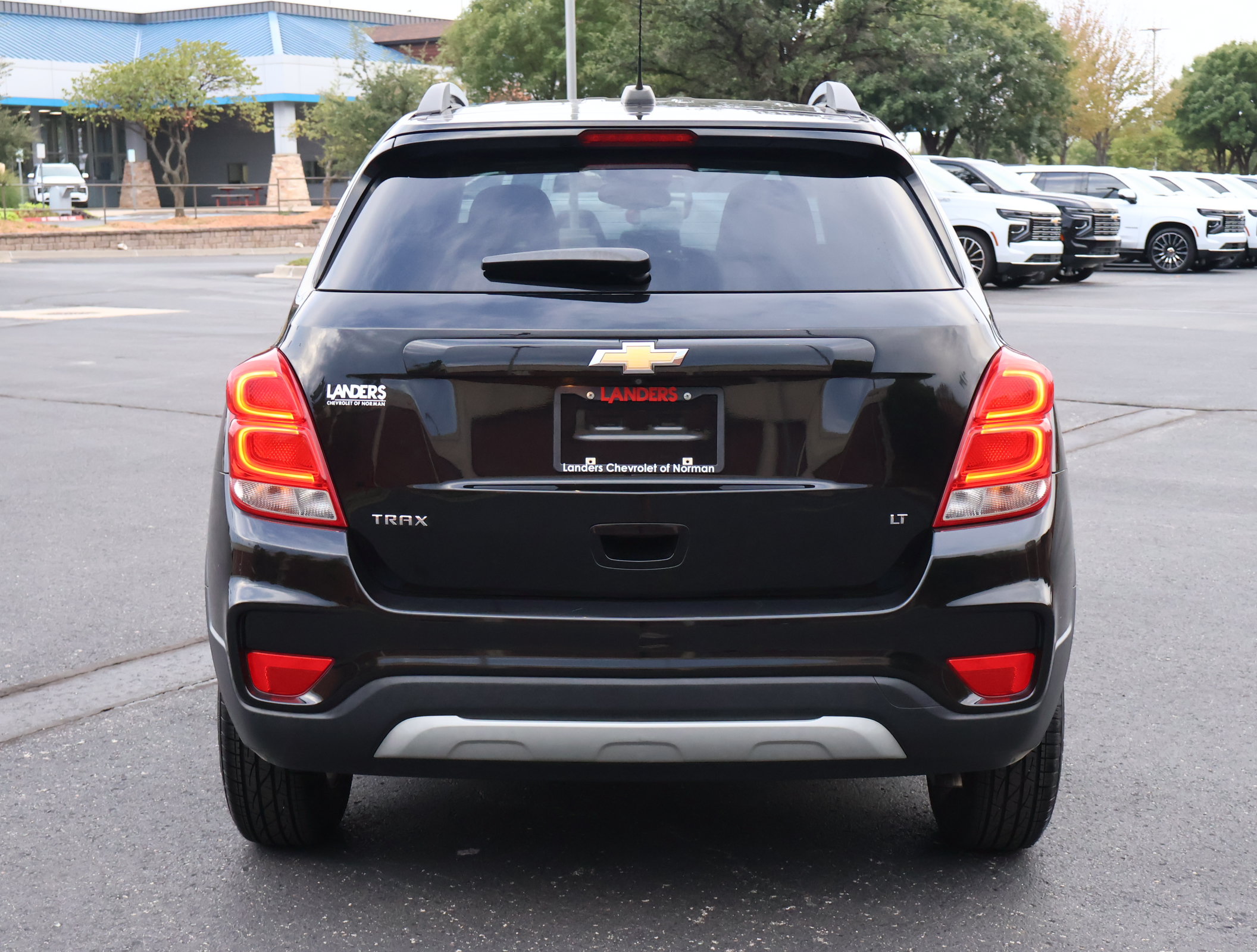 Used 2020 Chevrolet Trax LT w/ LT Convenience Package FWD image 25