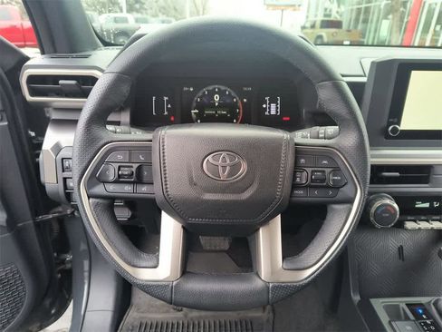 Used 2025 Toyota 4Runner SR5 image 14