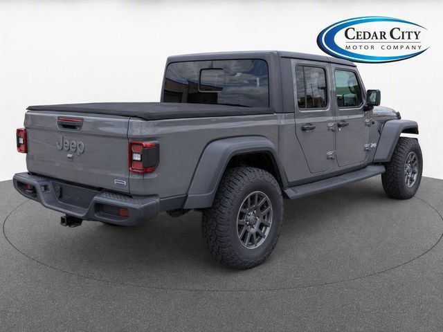 Used 2021 Jeep Gladiator Overland AWD/4WD image 4