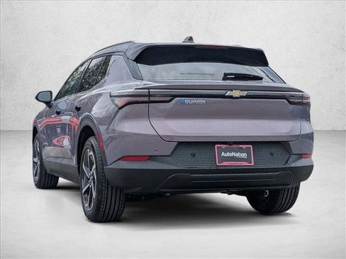 New 2026 Chevrolet Equinox EV LT image 7