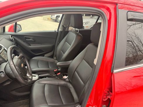 Used 2015 Chevrolet Trax LTZ image 11