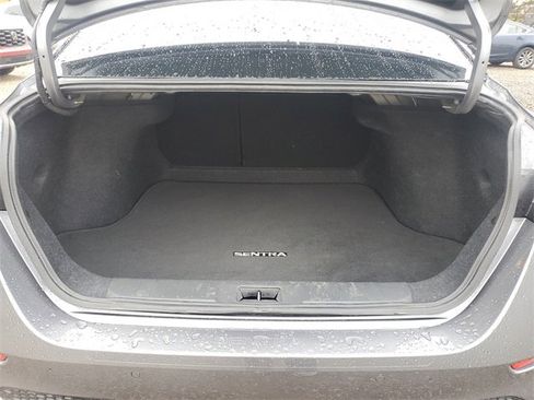 Used 2022 Nissan Sentra SR image 8