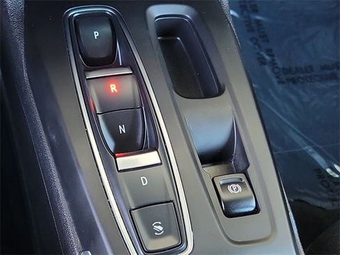 Certified 2023 Chevrolet Bolt LT image 17