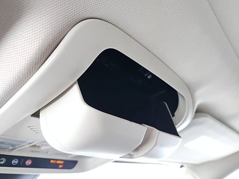 Used 2019 Cadillac XT5 Luxury image 39