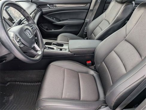 Used 2022 Honda Accord Sport image 11