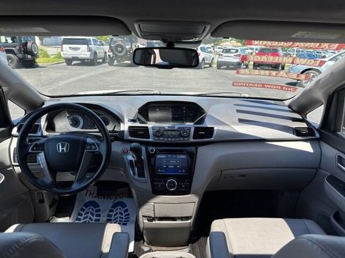 Used 2016 Honda Odyssey EX-L image 11