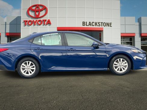 Certified 2025 Toyota Camry LE image 2