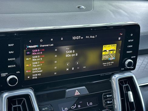 Certified 2023 Kia Sorento SX AWD/4WD image 18