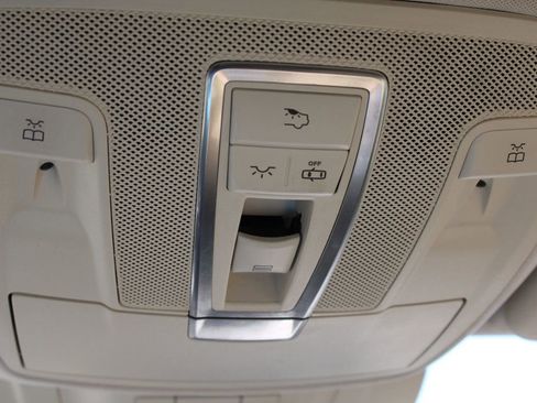 Used 2016 Mercedes-Benz GLE 350 4MATIC w/ Premium Package image 31