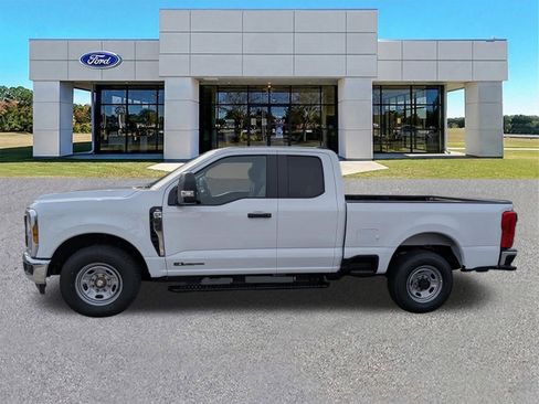 New 2026 Ford F250 XL RWD image 7