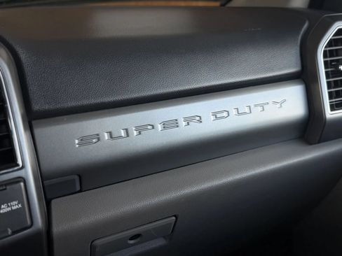 Used 2022 Ford F250 XLT AWD/4WD image 39