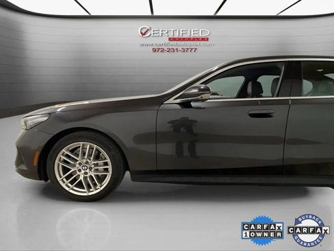 Used 2025 BMW 530i xDrive image 7