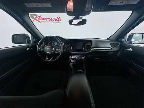 Used 2024 Dodge Durango SXT w/ SXT Blacktop Group image 10