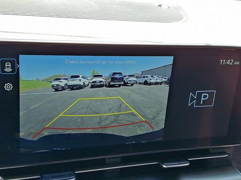 Used 2024 Hyundai Kona SEL AWD/4WD image 6