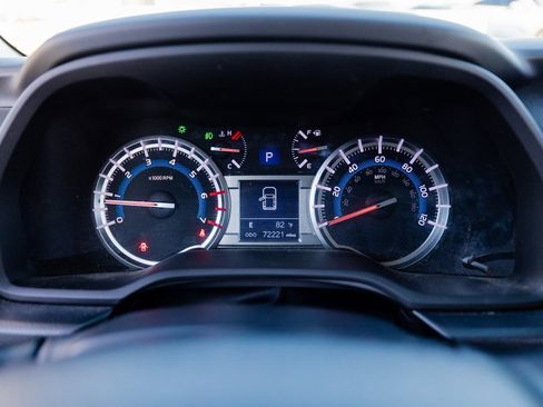 Used 2018 Toyota 4Runner SR5 image 15