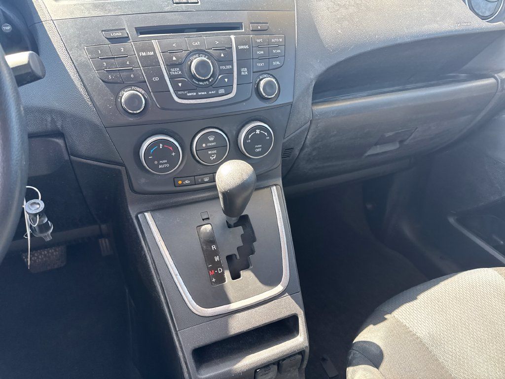 Used 2014 MAZDA MAZDA5 Sport FWD image 20