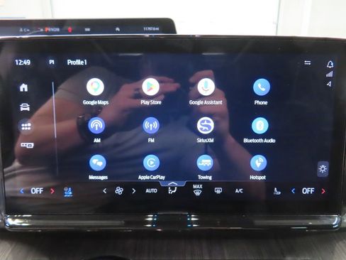 Used 2025 Ford Expedition Max Platinum w/ Platinum Ultimate Package image 32