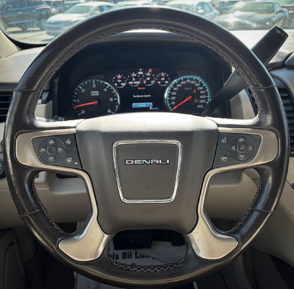 Used 2019 GMC Yukon Denali w/ Open Road Package AWD/4WD image 13