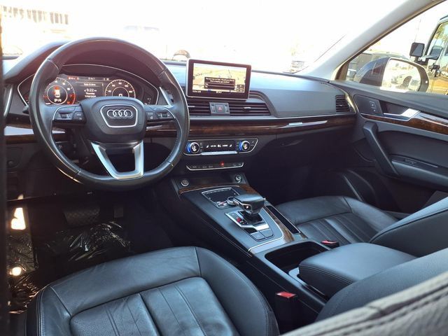 Used 2018 Audi Q5 2.0T Premium Plus w/ Premium Plus Package AWD/4WD image 9