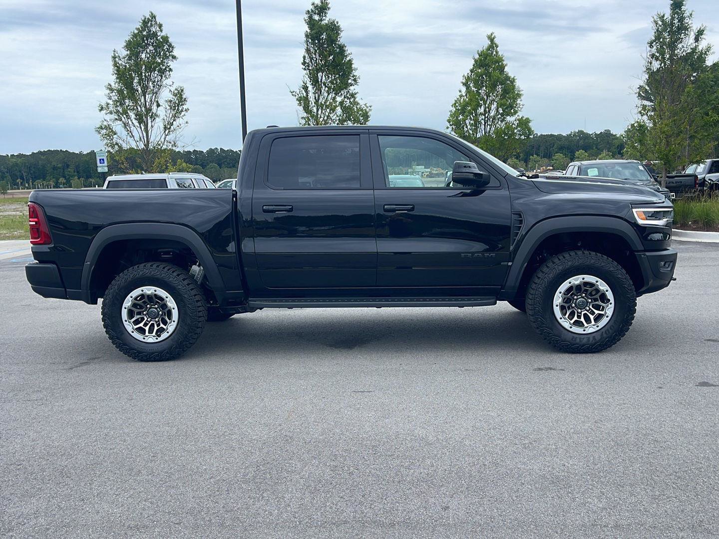 New 2026 RAM 1500 RHO w/ RHO Level 1 Equipment Group AWD/4WD image 10
