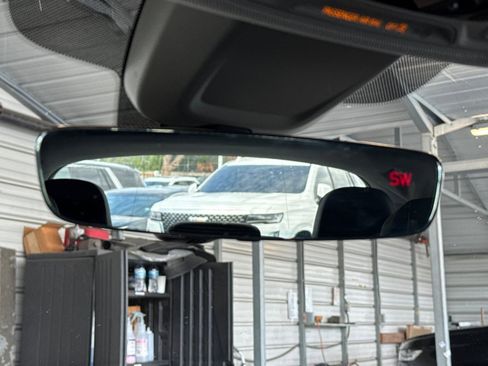 Used 2021 Audi Q5 e Prestige w/ Prestige Package image 23