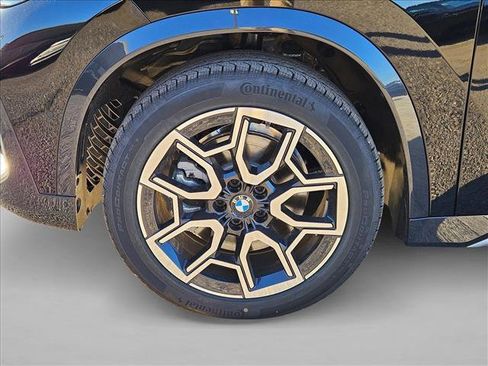 Used 2026 BMW X1 xDrive28i image 10