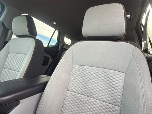 Used 2018 GMC Terrain SLE image 11