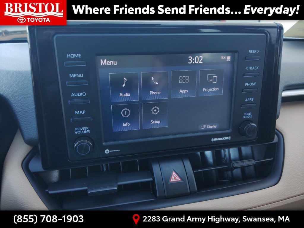 Used 2021 Toyota RAV4 XLE w/ Convenience Package AWD/4WD image 24