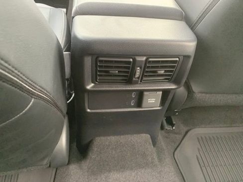 Used 2025 Toyota 4Runner 4WD image 25