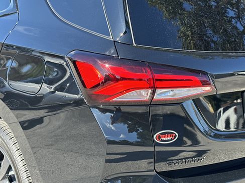 Used 2024 Chevrolet Equinox RS w/ RS Leather Package image 10