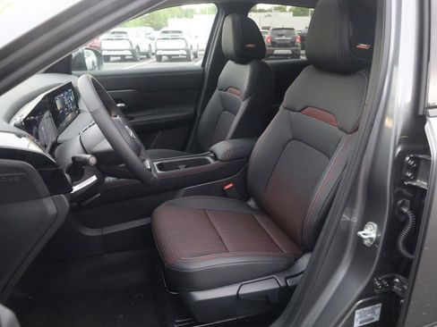 New 2026 Nissan Kicks SR w/ SR Premium Package FWD image 20
