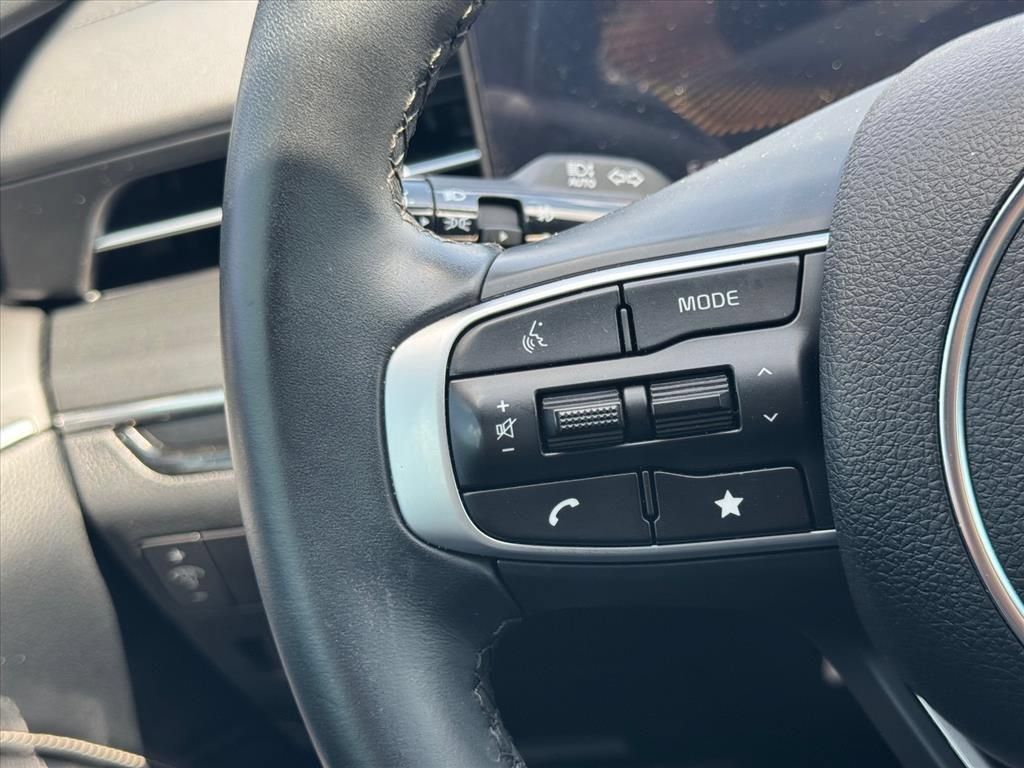 Certified 2025 Kia K5 GT-Line FWD image 17
