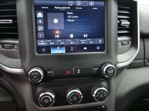 Used 2024 RAM 2500 Big Horn image 16