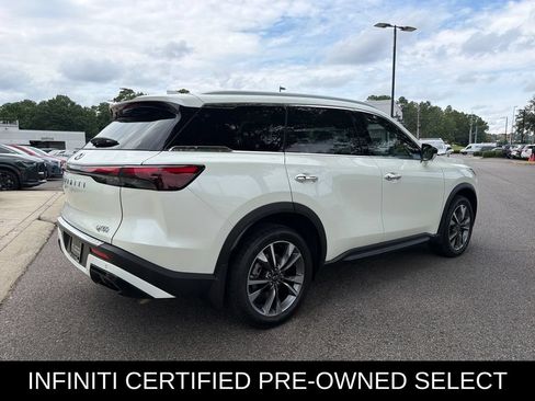 Certified 2023 INFINITI QX60 Luxe w/ Vision Package FWD image 12