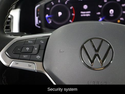 Used 2023 Volkswagen Atlas SE w/ Black Wheel Package AWD/4WD image 8