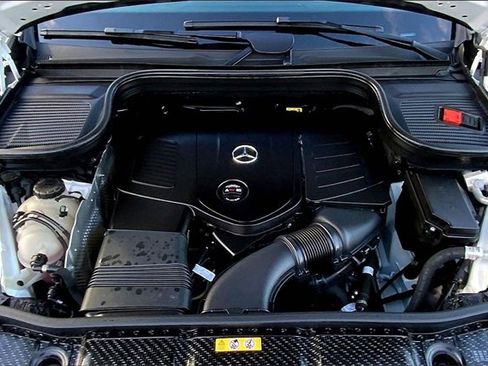 Used 2025 Mercedes-Benz GLE 350 4MATIC image 26