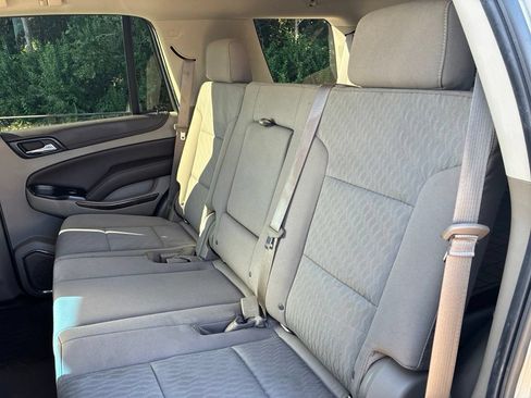Used 2016 Chevrolet Tahoe LS RWD image 9