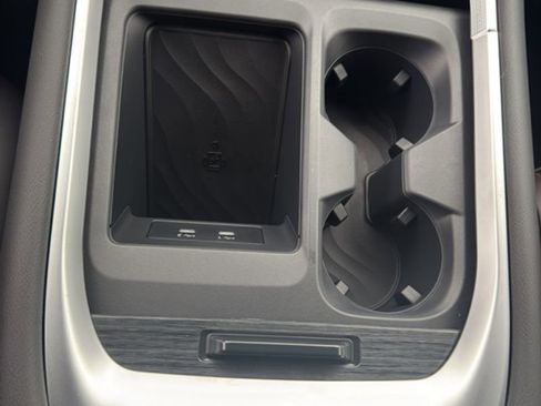 New 2026 Nissan Armada SL image 22